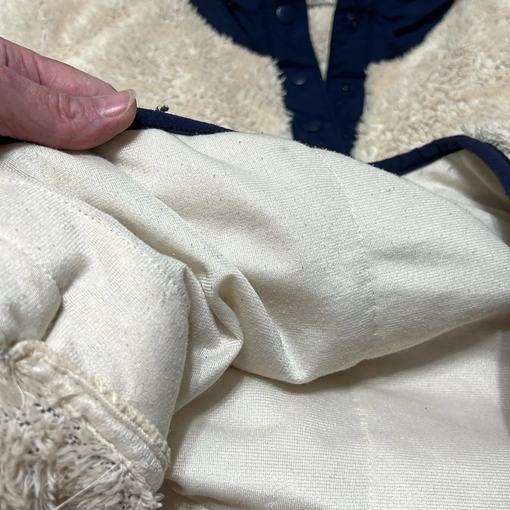 Ladies Columbia Fuzzy Pullover - Picture 10 of 12